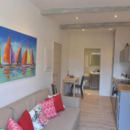 Nice 28M 5 Min Walk From The Beach Gravette! Apartamento *